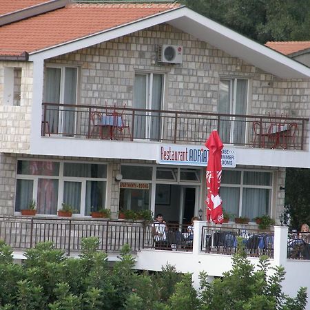Guest House & Restaurant Adriatic Klek Buitenkant foto