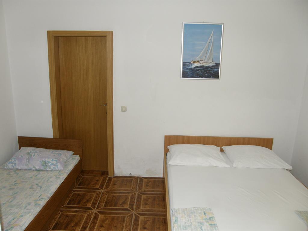 Guest House & Restaurant Adriatic Klek Buitenkant foto