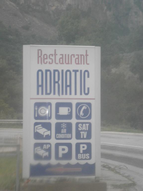 Guest House & Restaurant Adriatic Klek Buitenkant foto